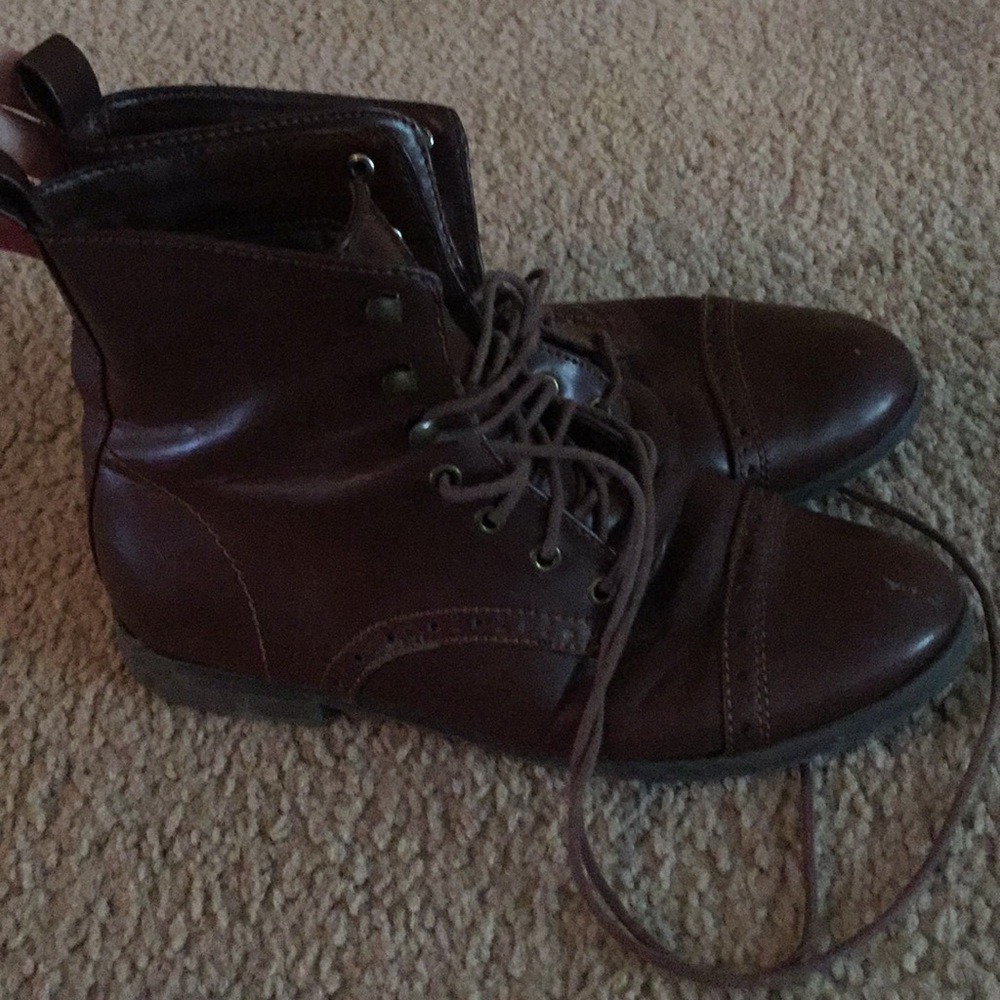 Brown boots